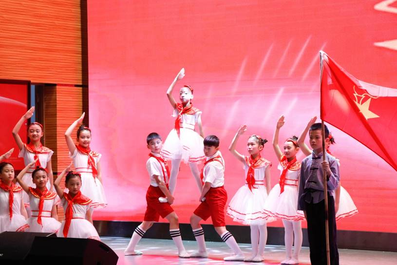 说明: C:\Users\asus\Desktop\民族音乐研讨图片\_MG_0598.jpg