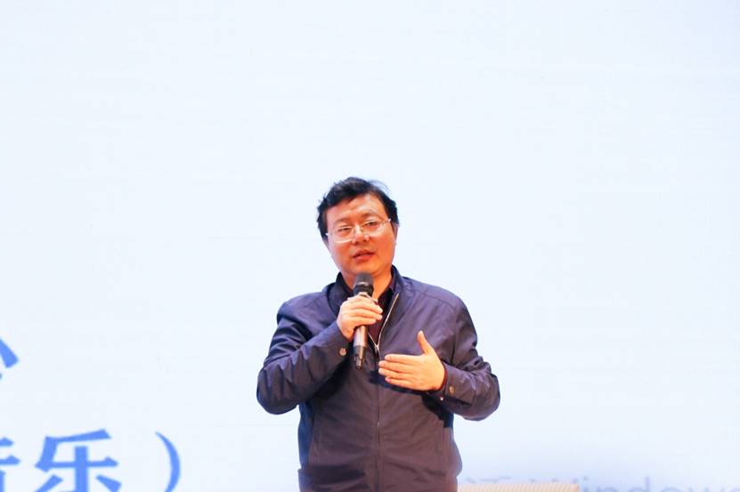 说明: C:\Users\asus\Desktop\民族音乐研讨图片\_MG_1092.jpg